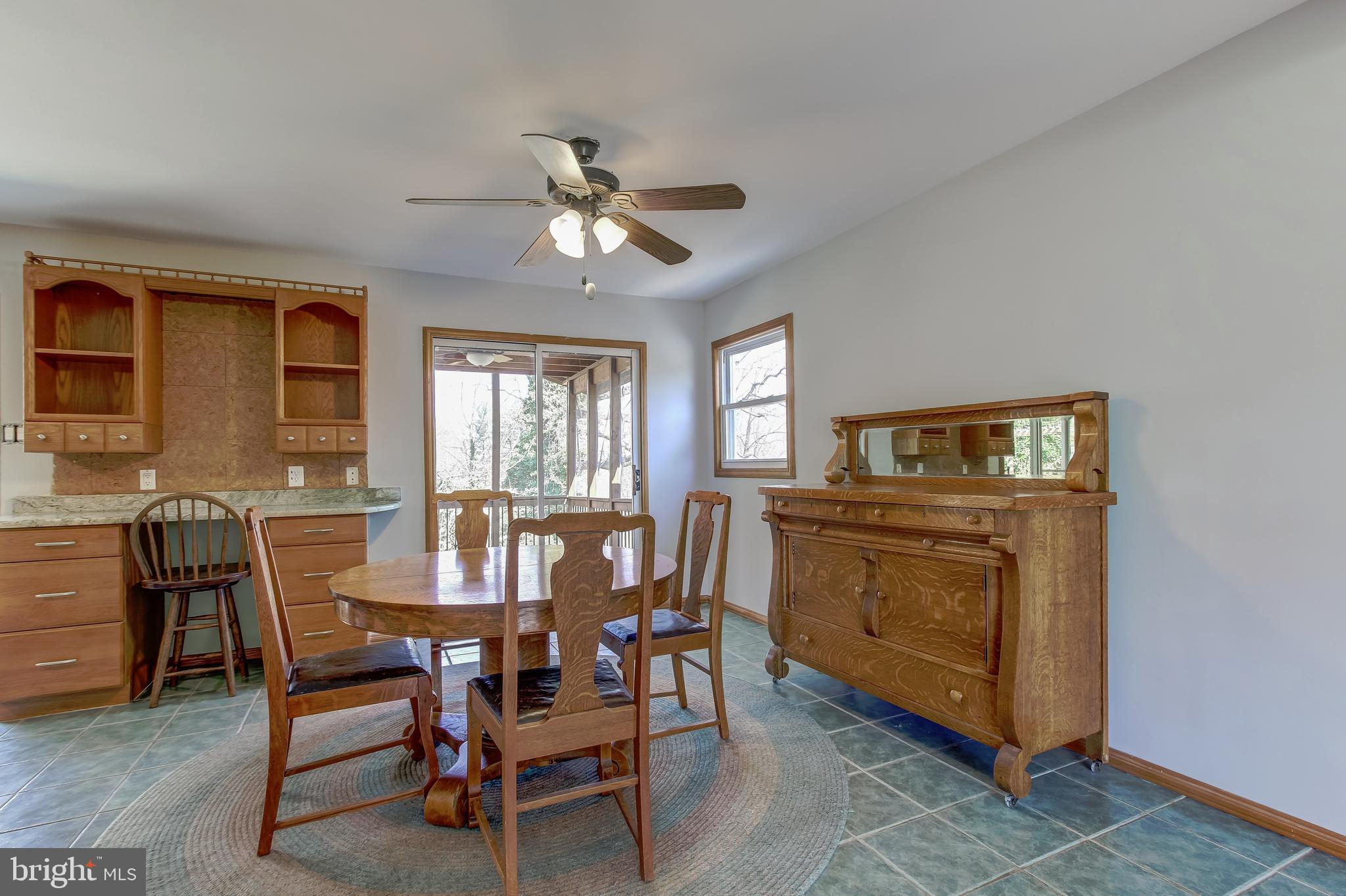 3608 Lakota Road Alexandria, VA 22303 - Photo 10 of 32 Dining Room with Access to Screened Porch!