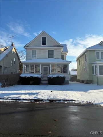 $219,900 | 1204 Oak Street, Unit 6, Syracuse, NY 13203