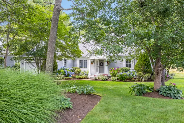 $999,000 | 111 Reflection Drive, Sandwich, MA 02563