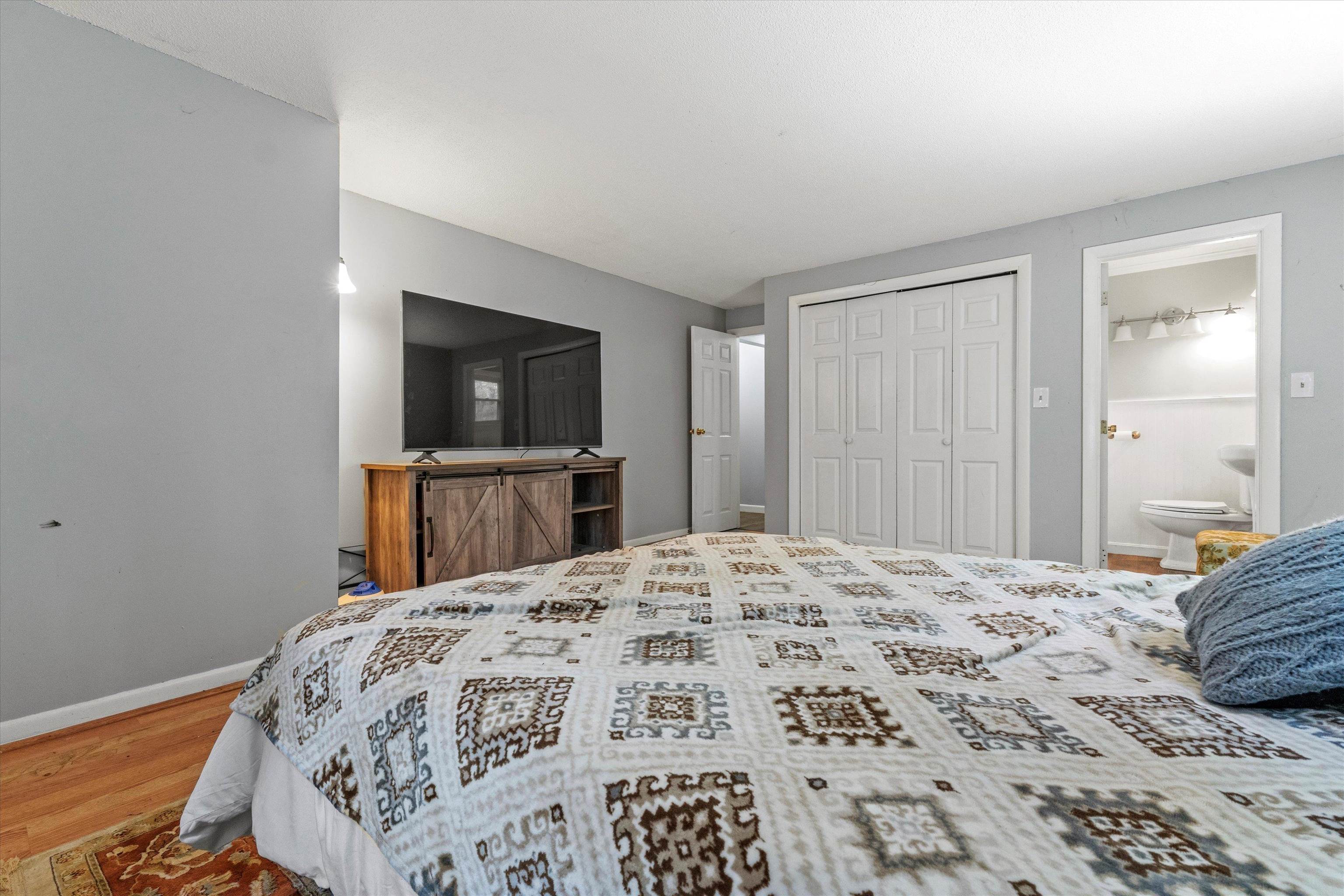 570 Hooksett Road Auburn, NH 03032 - Photo 38 of 59