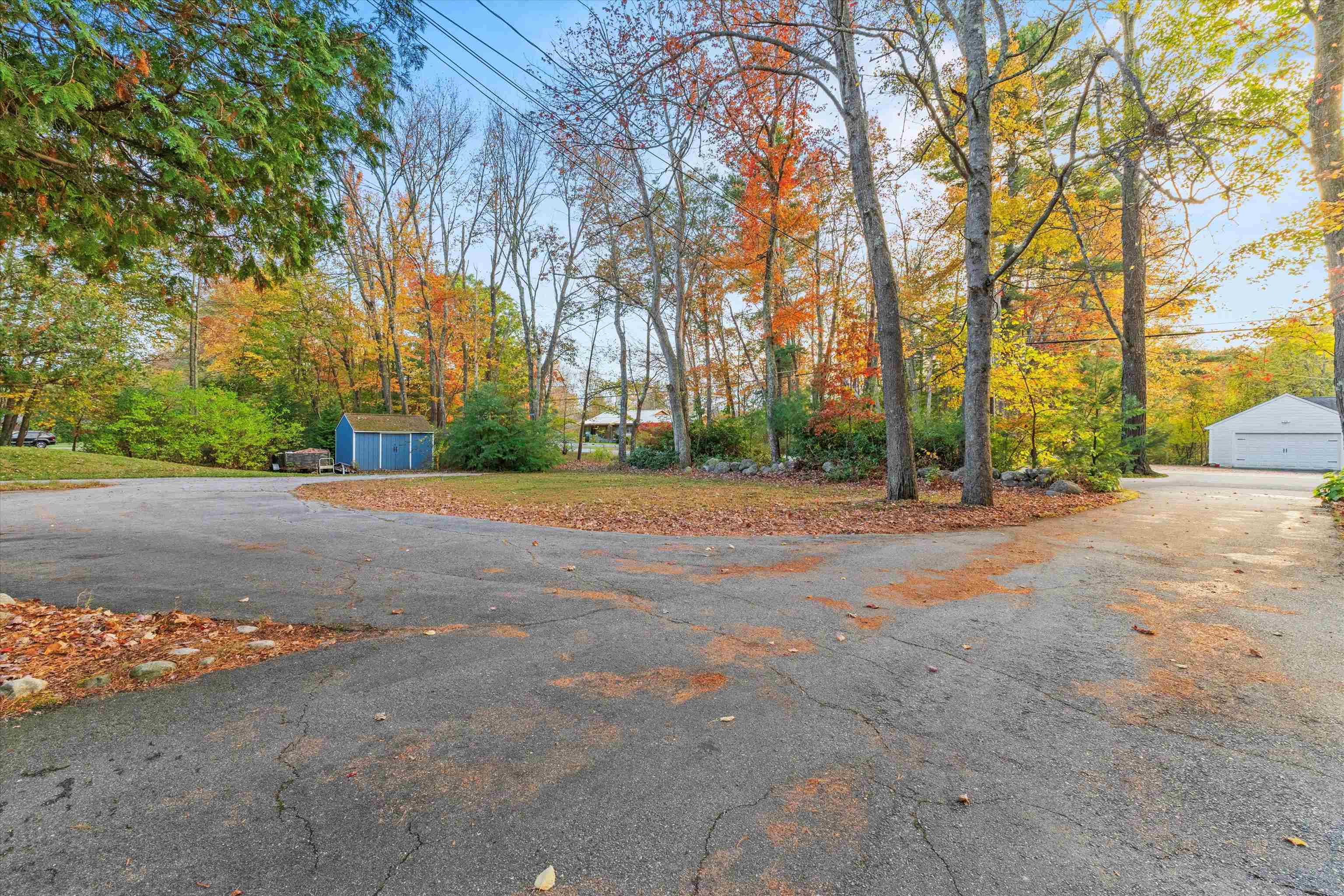 570 Hooksett Road Auburn, NH 03032 - Photo 49 of 59