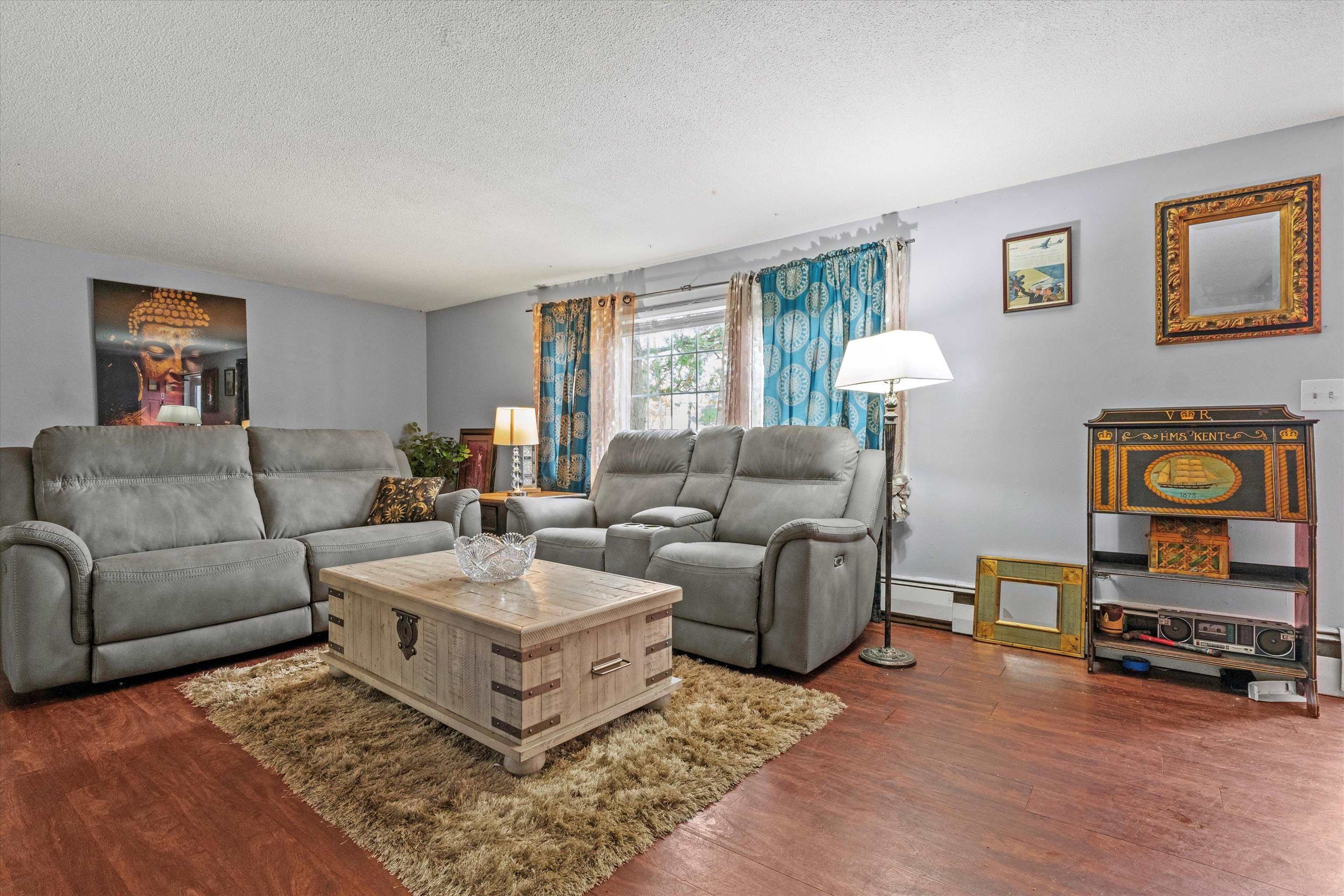 570 Hooksett Road Auburn, NH 03032 - Photo 7 of 59
