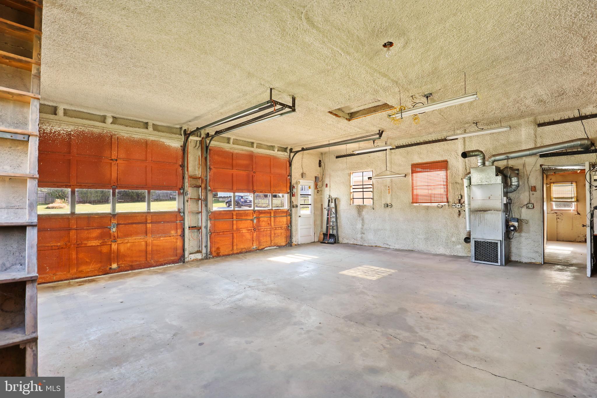 920 North Houcksville Road Hampstead, MD 21074 - Photo 34 of 36 a view of a livingroom with an empty space and a window