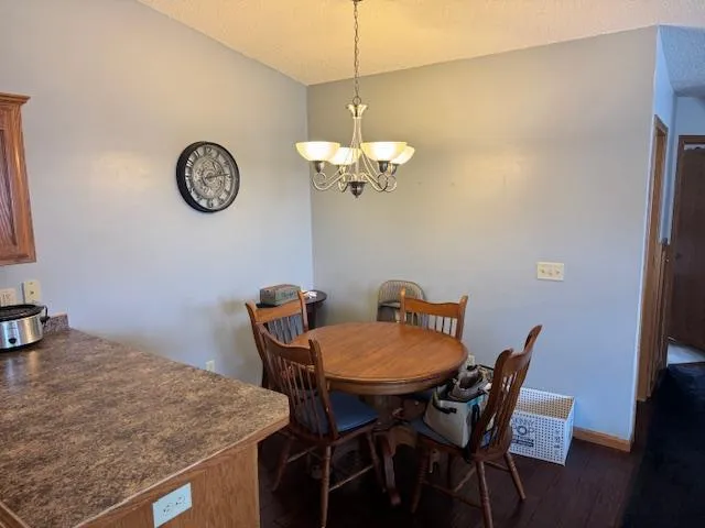 $1,995 | 300 21st Avenue Southwest, Cambridge, MN 55008