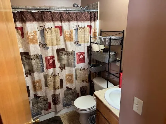 $1,995 | 300 21st Avenue Southwest, Cambridge, MN 55008