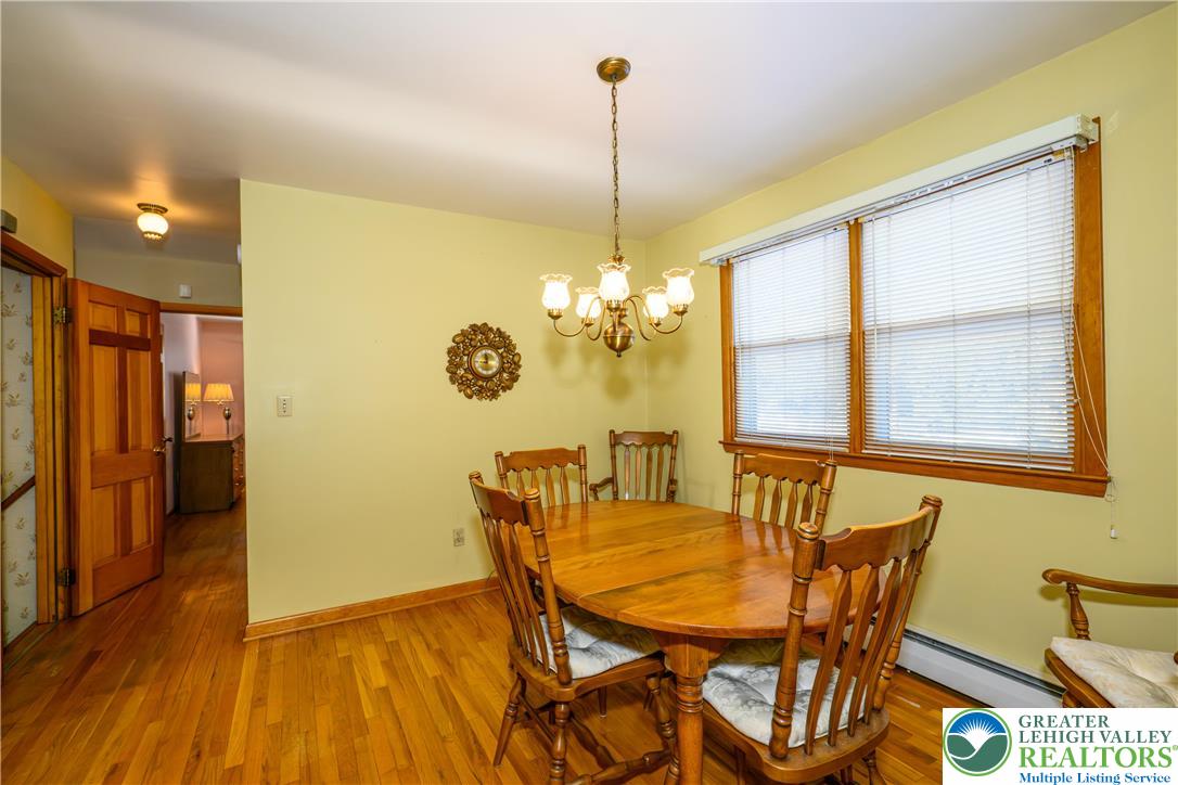 1735 Greenleaf Street Bethlehem, PA 18017 - Photo 11 of 48