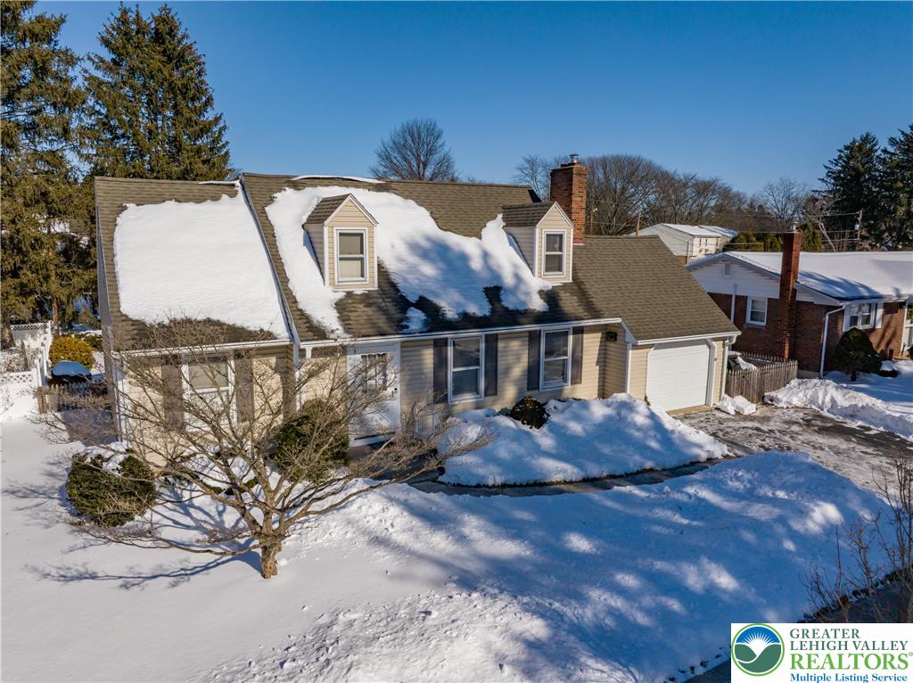 1735 Greenleaf Street Bethlehem, PA 18017 - Photo 2 of 48