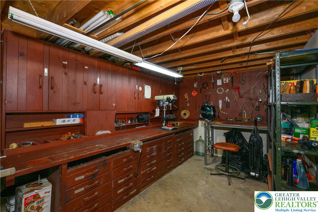 1735 Greenleaf Street Bethlehem, PA 18017 - Photo 42 of 48