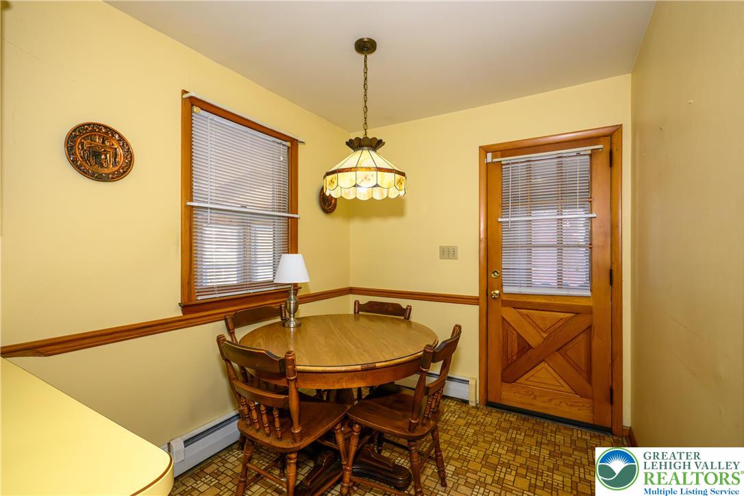 1735 Greenleaf Street Bethlehem, PA 18017 - Photo 9 of 48