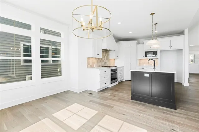 $645,959 | 13473 West 174th Place, Overland Park, KS 66221