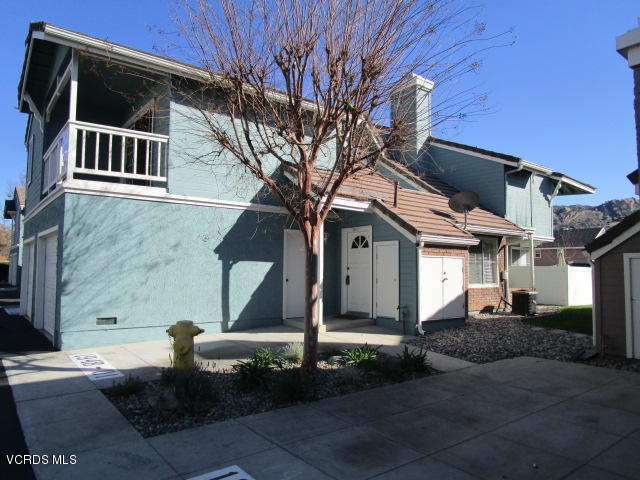 1948 Rory Lane, Unit 1 Simi Valley, CA 93063 - Photo 4 of 30 IMG_1557