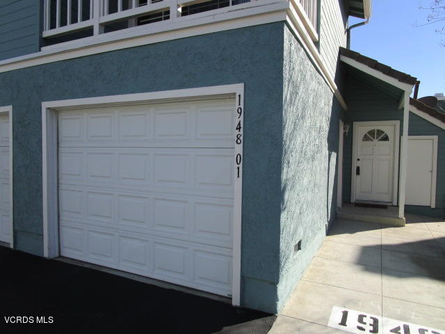 1948 Rory Lane, Unit 1 Simi Valley, CA 93063 - Photo 7 of 30 IMG_1563