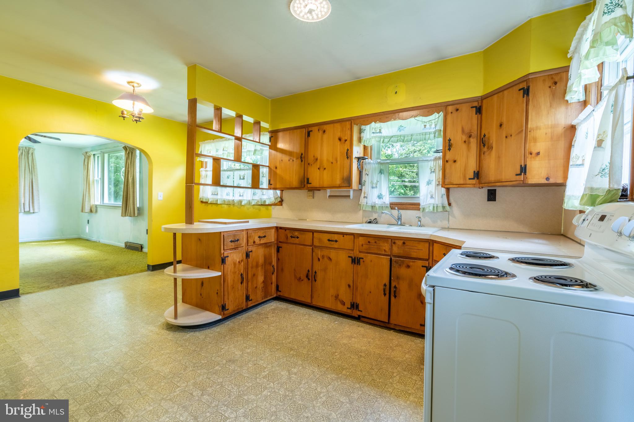 2967 Upper Ridge Road Pennsburg, PA 18073 - Photo 14 of 35
