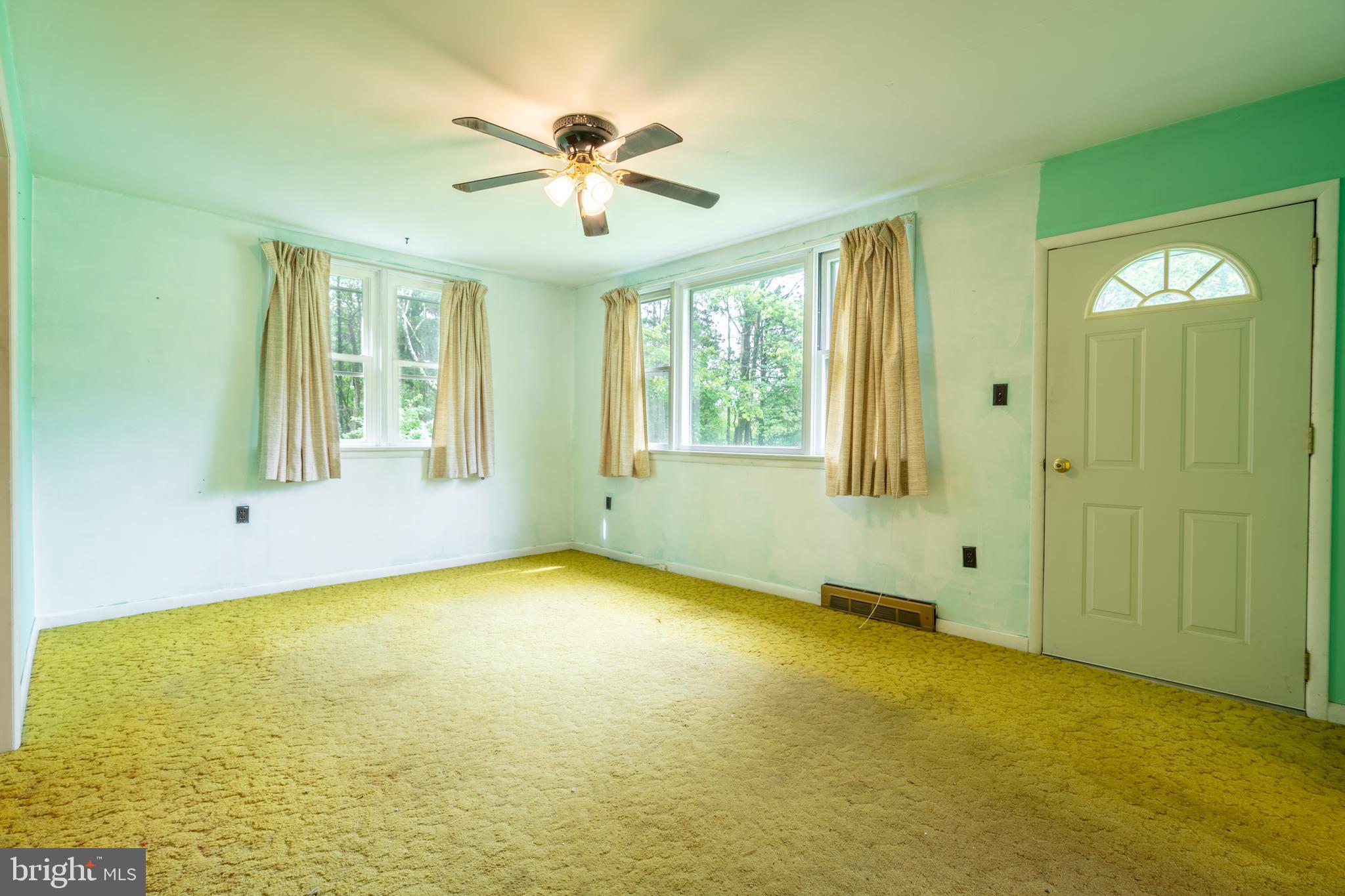 2967 Upper Ridge Road Pennsburg, PA 18073 - Photo 20 of 35
