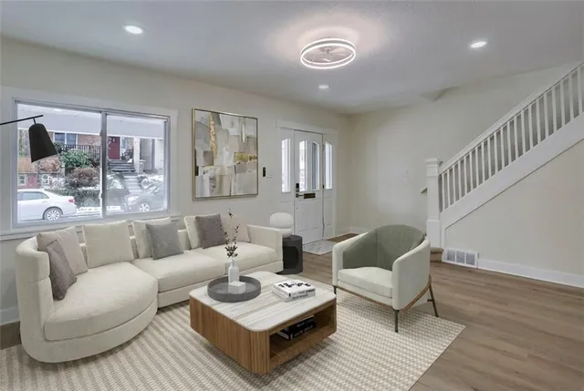 $355,000 | 1332 Illinois Avenue, Pittsburgh, PA 15216