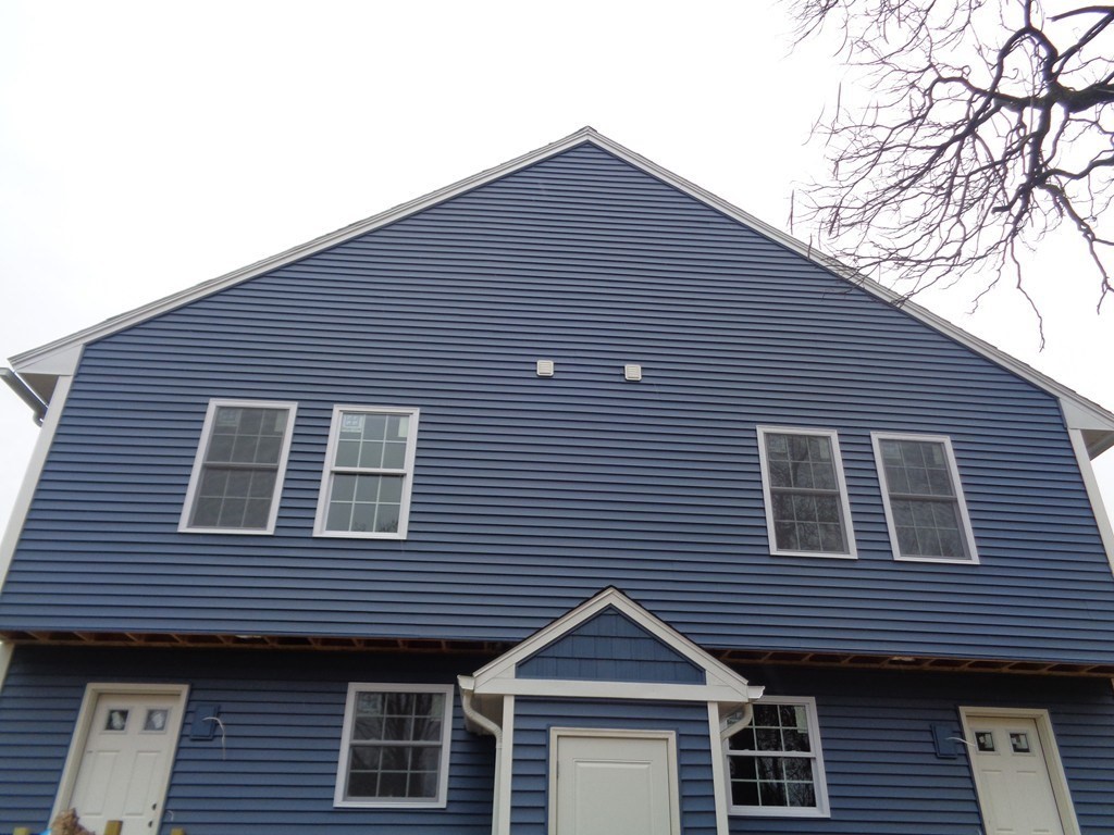 167-169 Pendleton Avenue Springfield, MA 01109 - Photo 5 of 16