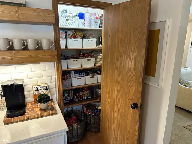 $325,000 | 18 Hickory Lane East, Crawfordsville, IN 47933