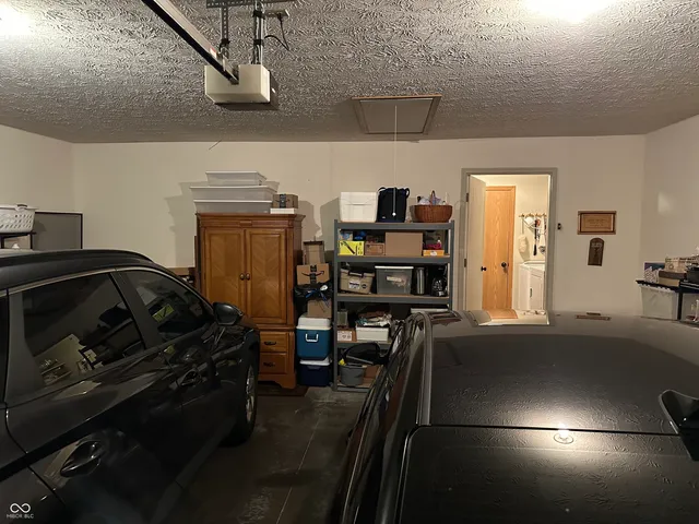 $325,000 | 18 Hickory Lane East, Crawfordsville, IN 47933