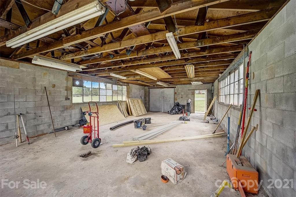 371 Kelly Road Forest City, NC 28043 - Photo 39 of 46 Gallery Image 39