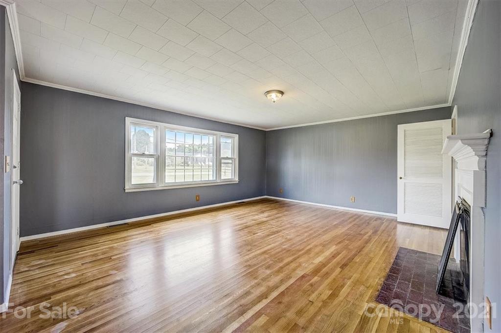 371 Kelly Road Forest City, NC 28043 - Photo 10 of 46 Gallery Image 10
