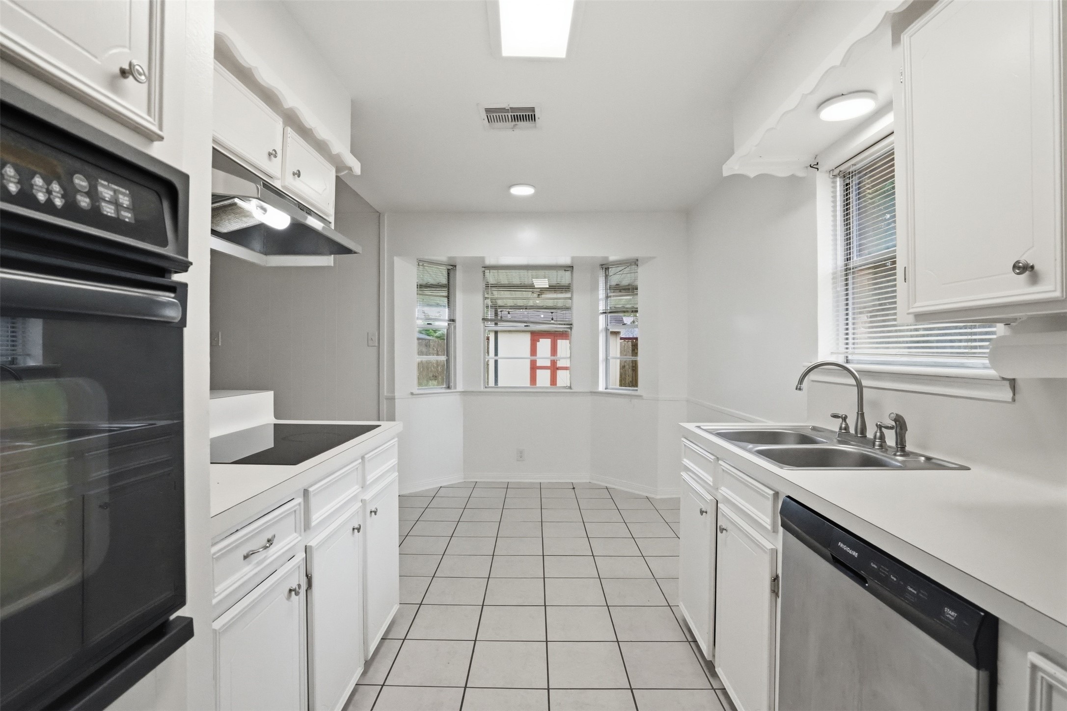 10114 Belfast Road La Porte, TX 77571 - Photo 12 of 29