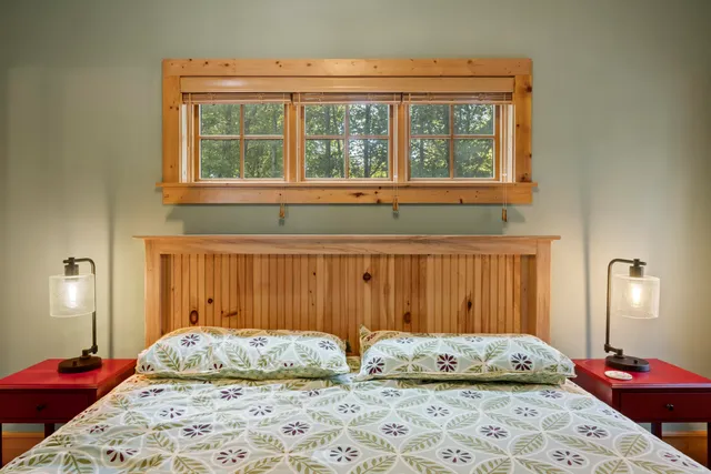 $869,000 | 7944 Manitou Court, Thompsonville, MI 49683