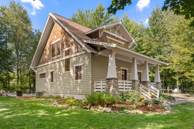 $869,000 | 7944 Manitou Court, Thompsonville, MI 49683