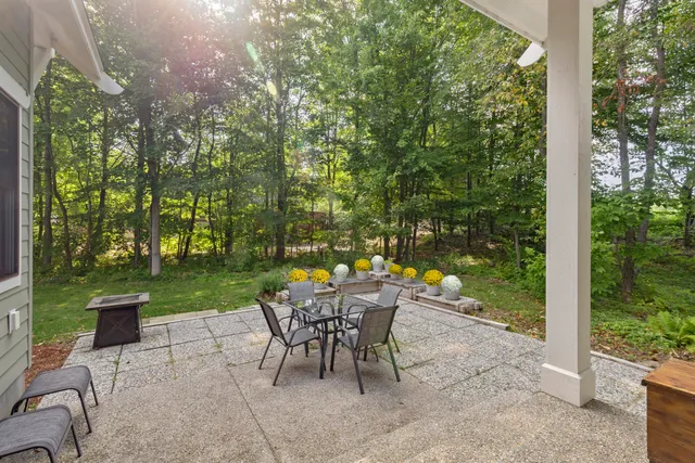 $869,000 | 7944 Manitou Court, Thompsonville, MI 49683