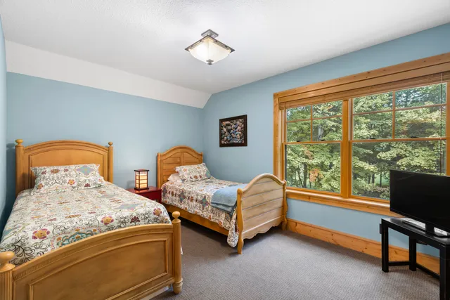 $869,000 | 7944 Manitou Court, Thompsonville, MI 49683