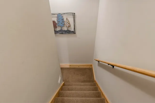 $869,000 | 7944 Manitou Court, Thompsonville, MI 49683