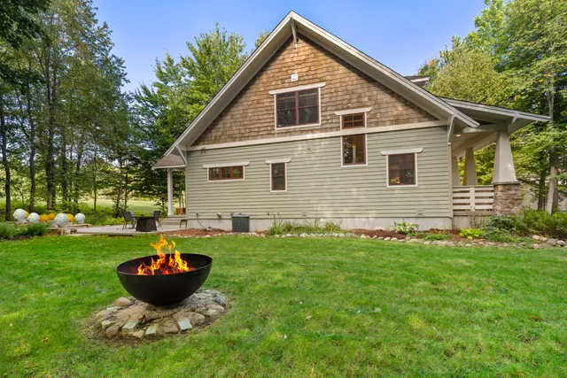 $869,000 | 7944 Manitou Court, Thompsonville, MI 49683