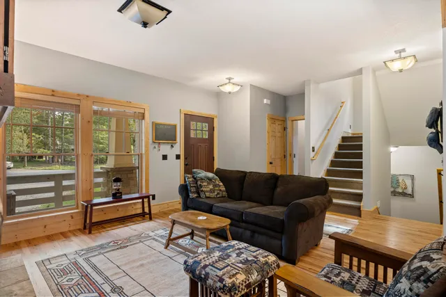 $869,000 | 7944 Manitou Court, Thompsonville, MI 49683