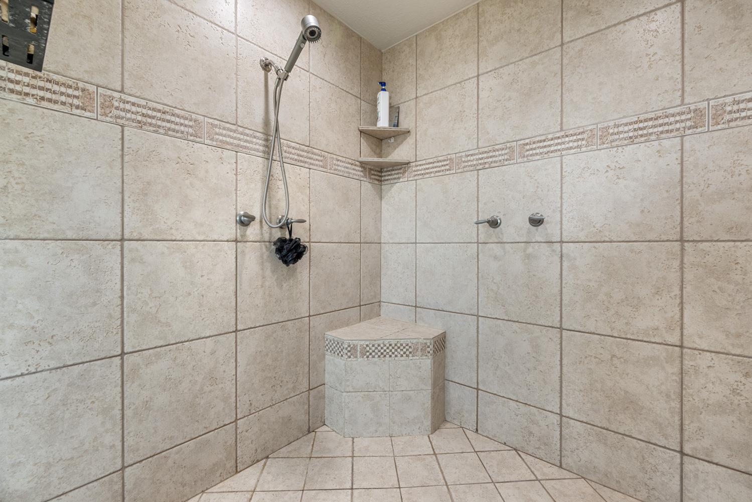 8300 Jantzen Road Modesto, CA 95357 - Photo 26 of 73