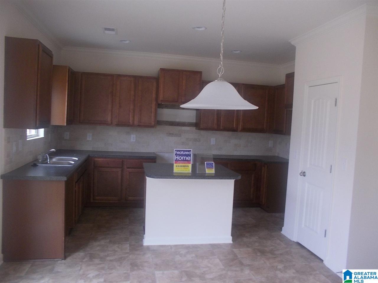 6747 Newbridge Way Bessemer, AL 35022 - Photo 7 of 17