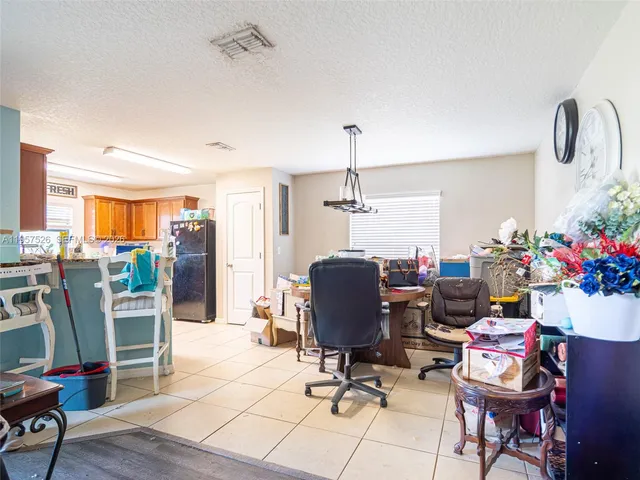 $260,000 | 4313 Abaco Drive, Tavares, FL 32778