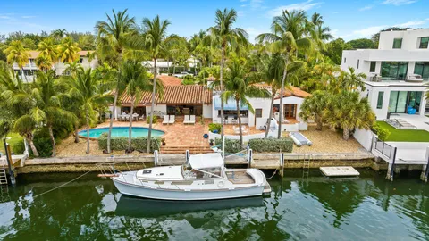 $15,000 | 1511 East Lake Drive, Fort Lauderdale, FL 33316