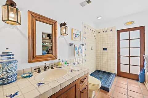 $15,000 | 1511 East Lake Drive, Fort Lauderdale, FL 33316