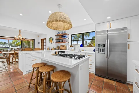 $15,000 | 1511 East Lake Drive, Fort Lauderdale, FL 33316