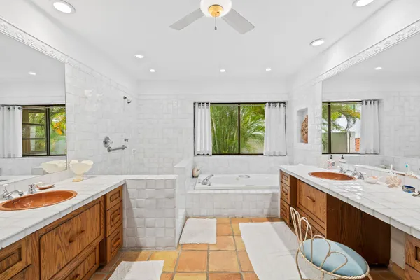 $15,000 | 1511 East Lake Drive, Fort Lauderdale, FL 33316