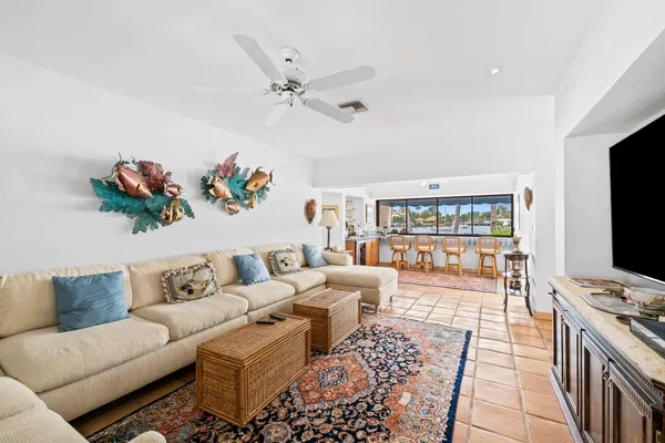 $15,000 | 1511 East Lake Drive, Fort Lauderdale, FL 33316