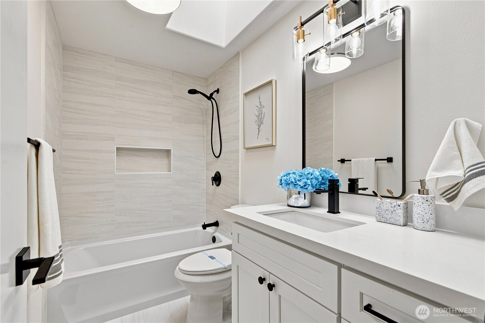 9126 Northeast 151st Street Bothell, WA 98011 - Photo 29 of 33 Gallery Image 29