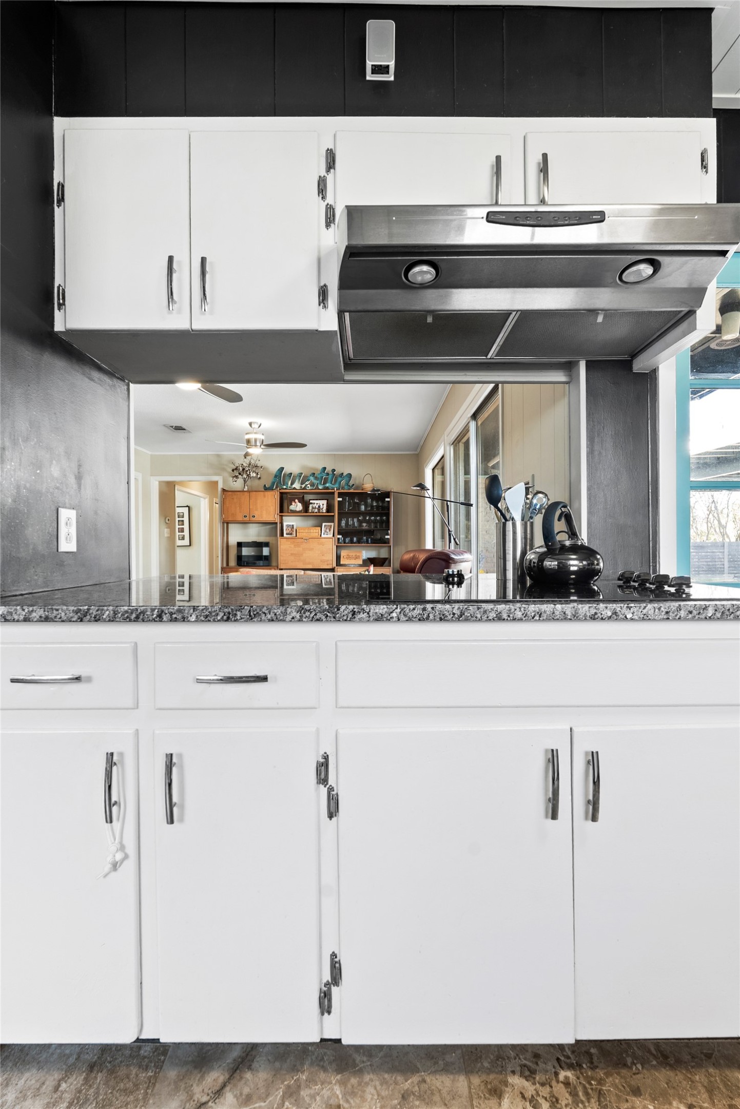 204 Taylor Road Elgin, TX 78621 - Photo 8 of 39 a kitchen with a sink and cabinets