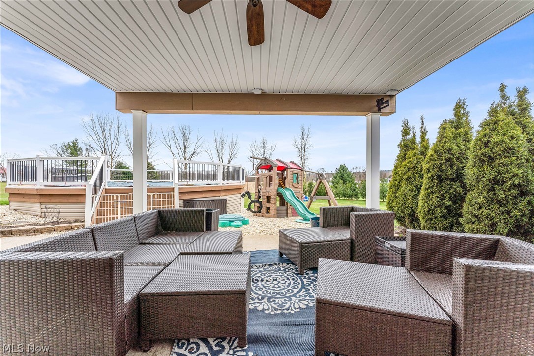 2560 Blake Road Wadsworth, OH 44281 - Photo 5 of 30 Back patio