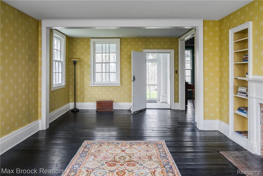 999 East Tienken Road Rochester, MI 48306 - Photo 9 of 27 999 E. Tienken, Rochester Hills MI, Wilson, 05-02-16-1210-Edit
