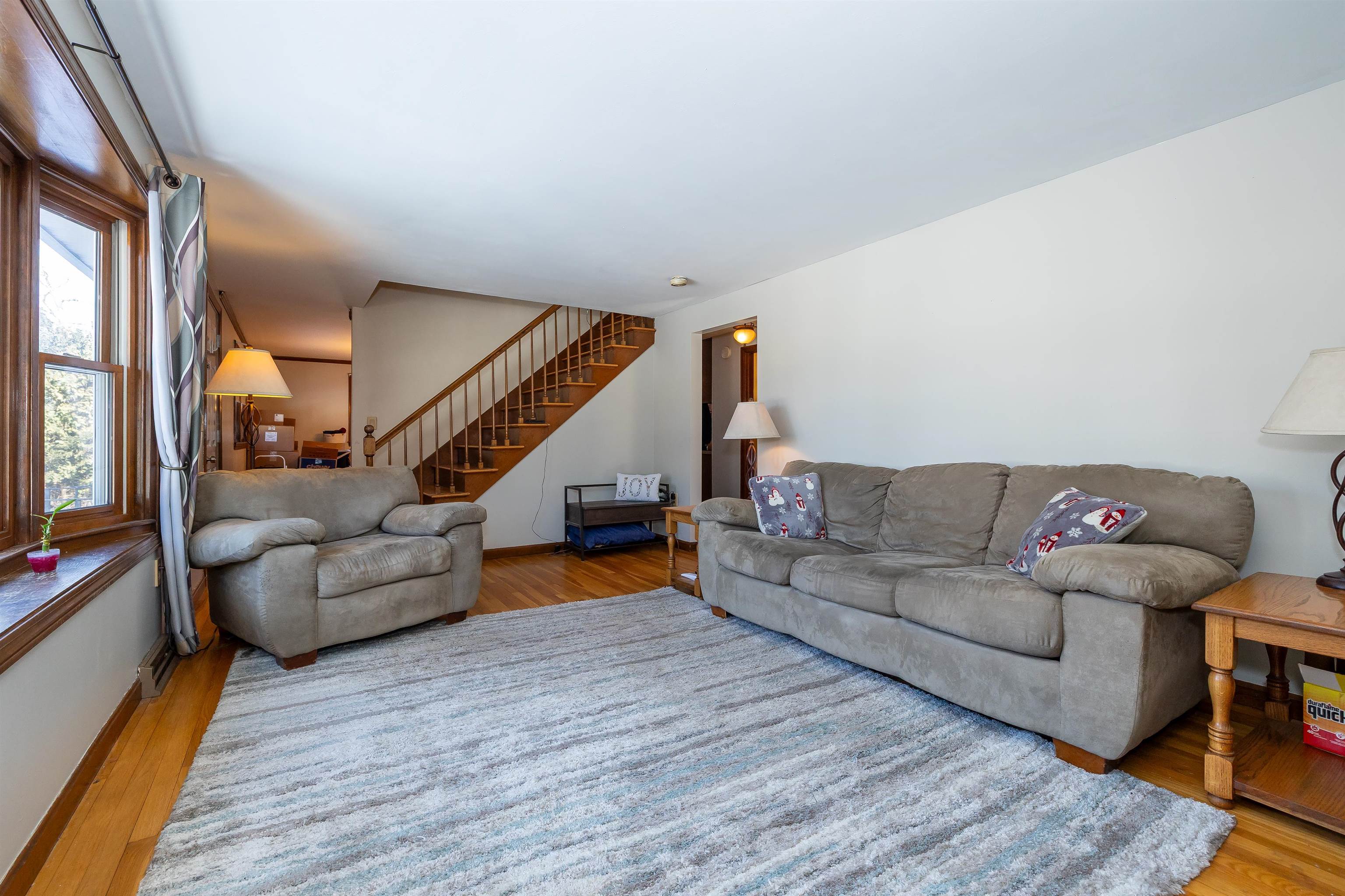 92 Peele Road Nashua, NH 03062 - Photo 11 of 35