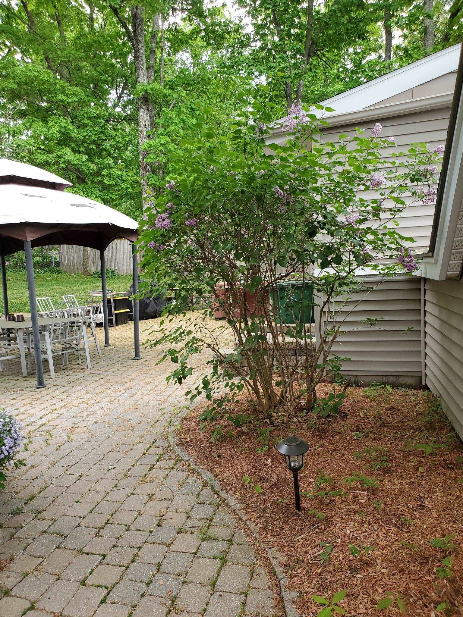 92 Peele Road Nashua, NH 03062 - Photo 34 of 35