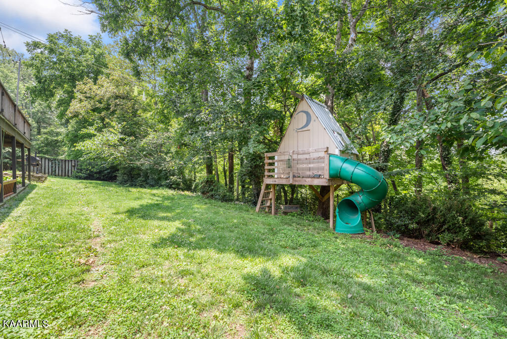 137 Claremont Road Oak Ridge, TN 37830 - Photo 34 of 36 Clrmnt137 (94)