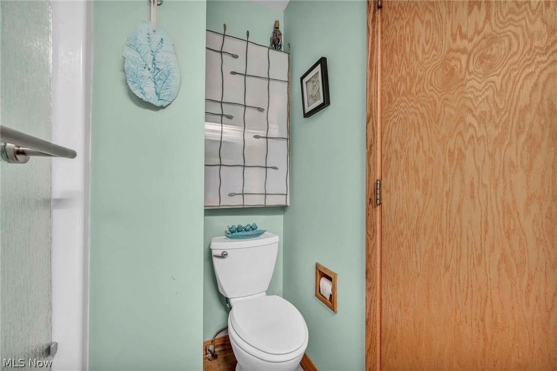 8683 Kennard Road Lodi, OH 44254 - Photo 24 of 42 BATHROOM
