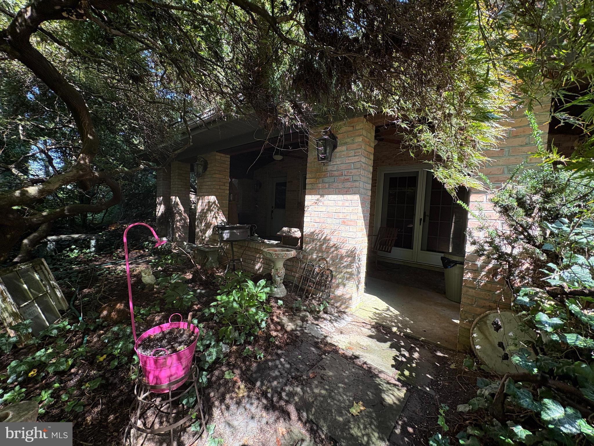 934 Village Road Lancaster, PA 17602 - Photo 4 of 17 Gallery Image 4