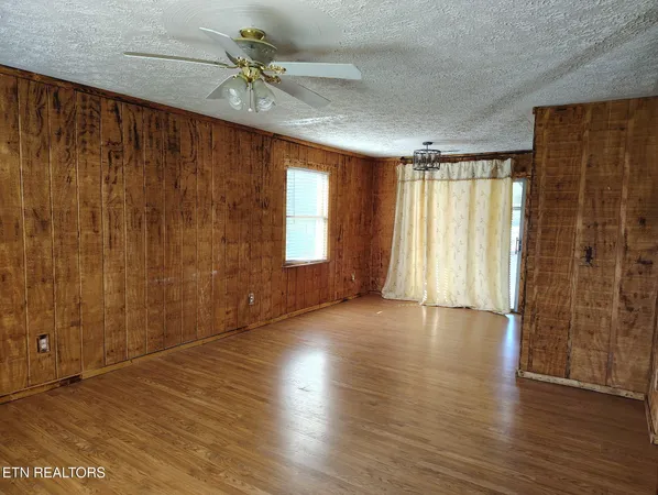 $209,000 | 4321 Stone Mountain Road, Coeburn, VA 24230